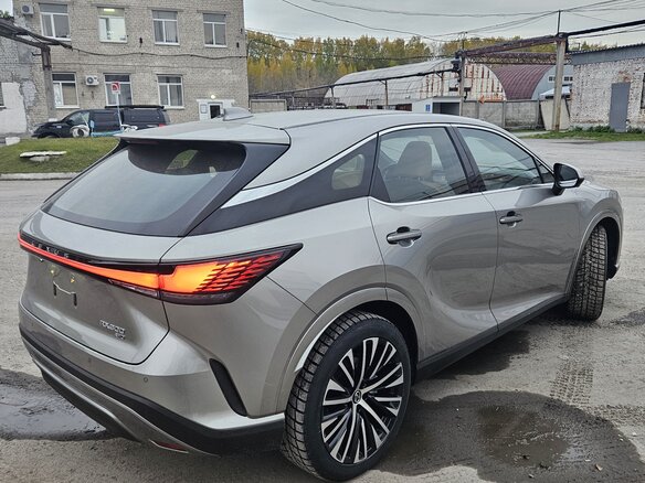 2025 Lexus RX 300 V, серебристый, 7800000 рублей - вид 6