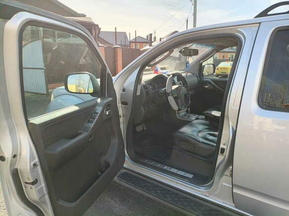 2007 Nissan Pathfinder III, белый, 1410000 рублей - вид 9