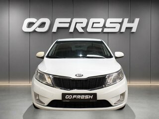 2015 Kia Rio 6-speed III, белый, 899000 рублей, вид 3