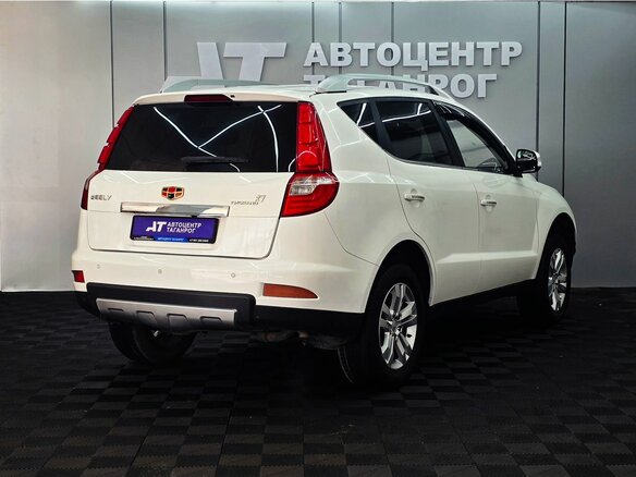 2016 Geely Emgrand X7 I Рестайлинг, белый, 585000 рублей - вид 3