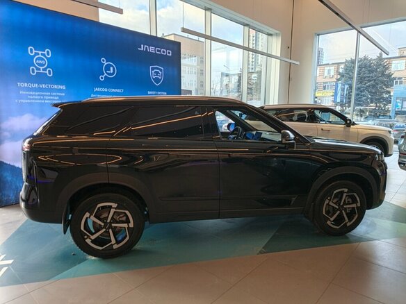 2026 Jaecoo J7 I, чёрный, 3259000 рублей - вид 3