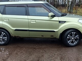 2010 Kia Soul I, зелёный, 590000 рублей, вид 2