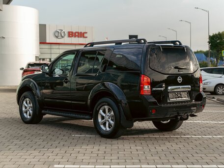 2013 Nissan Pathfinder III Рестайлинг, чёрный, 1365000 рублей, вид 4