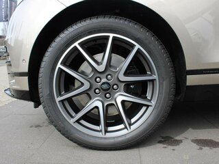 2026 Land Rover Range Rover Velar I Рестайлинг, золотистый, 11090000 рублей, вид 5