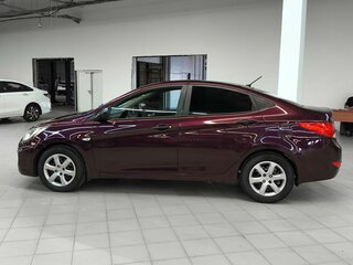 2011 Hyundai Solaris I, фиолетовый, 539000 рублей, вид 2