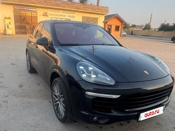 2018 Porsche Cayenne Diesel II Рестайлинг (958), чёрный, 3060000 рублей - вид 1