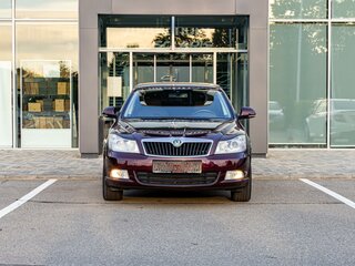 2013 Skoda Octavia DSG7 II (A5) Рестайлинг, фиолетовый, 895000 рублей, вид 2