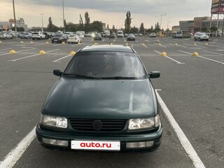 1995 Volkswagen Passat B4, зелёный, 675000 рублей, вид 2