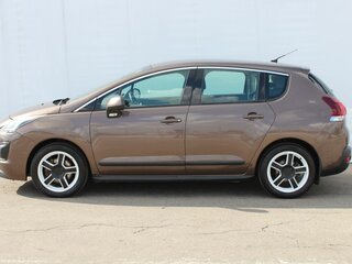 2014 Peugeot 3008 I Рестайлинг, коричневый, 920000 рублей, вид 4