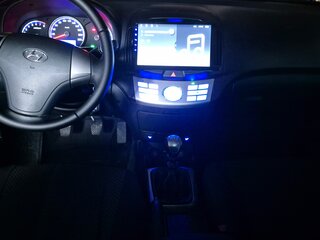 2010 Hyundai Elantra IV (HD), серебристый, 850000 рублей, вид 3