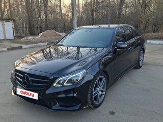 2013 Mercedes-Benz E-Класс 200 IV (W212, S212, C207) Рестайлинг, чёрный, 1950000 рублей, вид 1