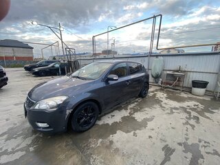 2010 Kia Ceed I Рестайлинг, серый, 500000 рублей, вид 1