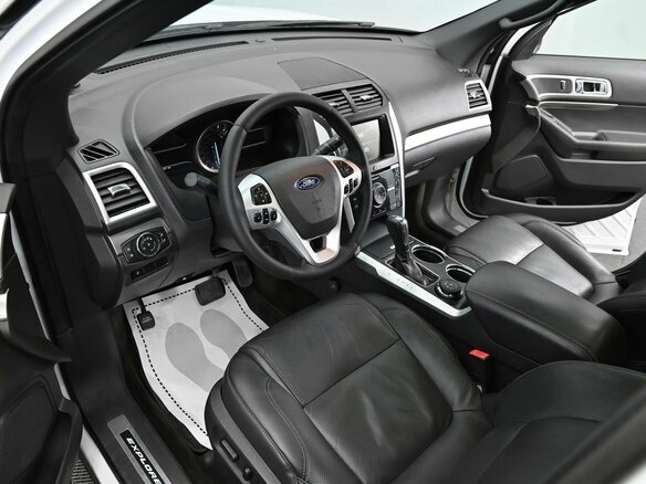 2014 Ford Explorer V, белый, 1295000 рублей - вид 7