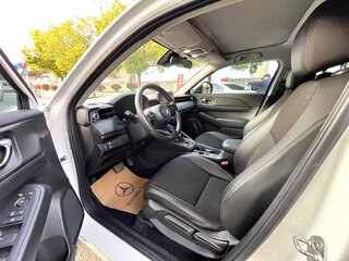 2024 Honda Vezel II, белый, 1724190 рублей, вид 3