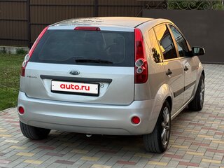 2007 Ford Fiesta Mk5, серебристый, 380000 рублей, вид 5