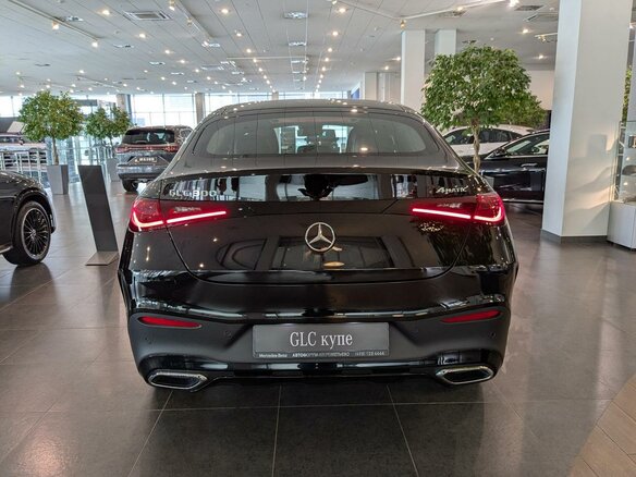 2025 Mercedes-Benz GLC Coupe 300 II (C254), чёрный - вид 5