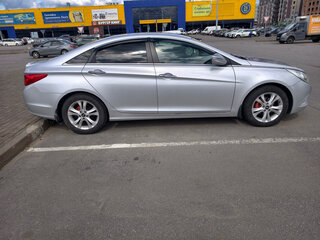 2011 Hyundai Sonata VI (YF), серебристый, 890000 рублей, вид 5