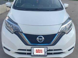 2018 Nissan Note e-Power II Рестайлинг, белый, 1050000 рублей, вид 1