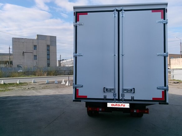 2010 ГАЗ ГАЗель (3302), белый, 930000 рублей - вид 13