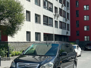 2003 Toyota Avensis Verso I Рестайлинг, чёрный, 675000 рублей, вид 2