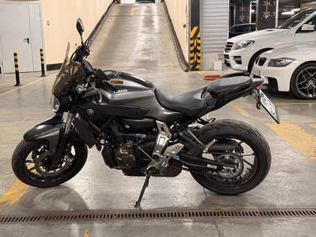 2015 Yamaha MT-07 (FZ-07), чёрный, 650000 рублей, вид 1