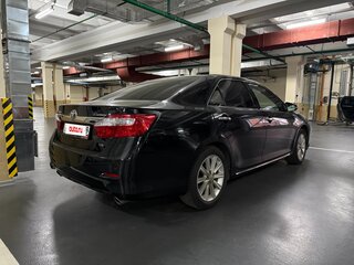 2012 Toyota Camry VII (XV50), чёрный, 1147629 рублей, вид 3