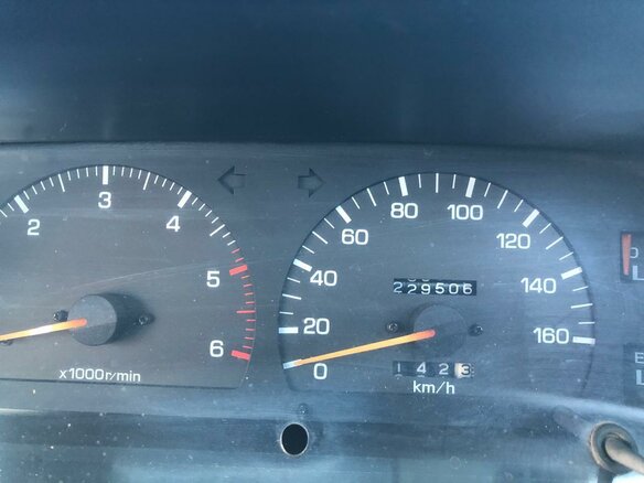 1994 Toyota Hilux V, красный, 650000 рублей - вид 6