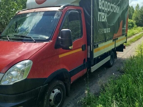 2013 Iveco Daily, красный, 1798000 рублей - вид 8