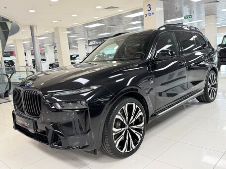 2026 BMW X7 40d I (G07) Рестайлинг, чёрный, 17999000 рублей, вид 3
