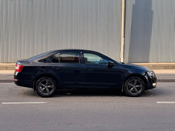 2014 Skoda Octavia III (A7), чёрный - вид 1