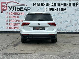 2021 Volkswagen Tiguan II Рестайлинг, белый, 1870000 рублей, вид 5