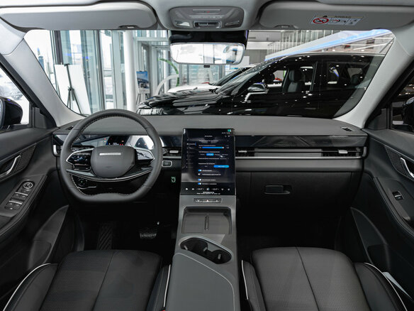 2026 Jaecoo J6, чёрный - вид 18