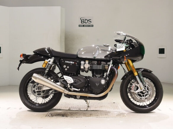 2015 Triumph Thruxton, серый, 910000 рублей