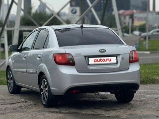 2010 Kia Rio II Рестайлинг, серебристый, 425000 рублей, вид 5