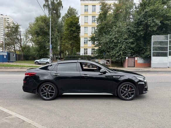 2019 Kia Optima IV Рестайлинг, чёрный, 1990000 рублей - вид 6