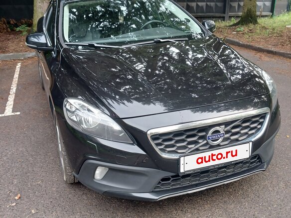 2015 Volvo V40 Cross Country I, чёрный, 1150000 рублей - вид 1