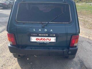 2010 Lada (ВАЗ) 2121 (4x4) I Рестайлинг, зелёный, 340000 рублей, вид 3
