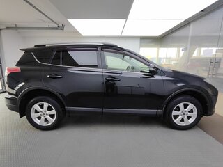 2016 Toyota RAV4 IV (XA40) Рестайлинг, чёрный, 2150000 рублей, вид 4