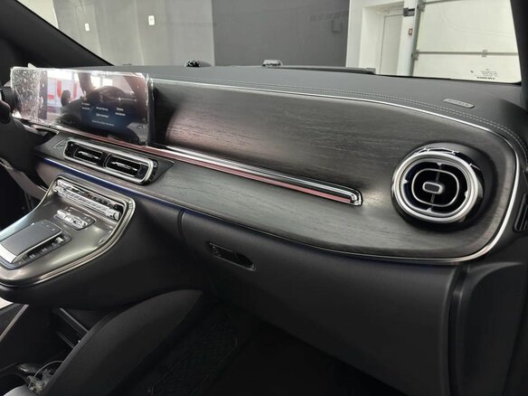 2026 Mercedes-Benz V-Класс Extra Long 300 d экстра длинный III (W447) Рестайлинг 2, чёрный, 13990000 рублей - вид 35