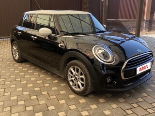 2020 Mini Hatch Cooper III (F55/F56) Рестайлинг, чёрный, 2230000 рублей, вид 3