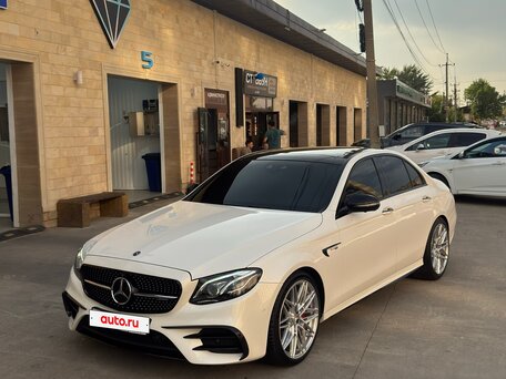 2017 Mercedes-Benz E-Класс AMG 43 AMG V (W213), белый, 3670000 рублей, вид 1