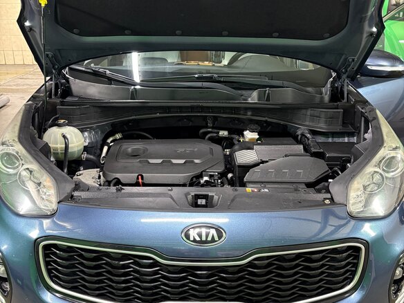 2018 Kia Sportage IV, серый, 2300000 рублей - вид 12