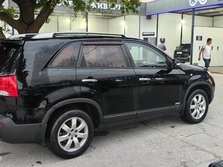 2011 Kia Sorento II, чёрный, 1100000 рублей, вид 2