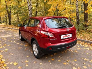 2013 Nissan Qashqai I Рестайлинг, красный, 950000 рублей, вид 5