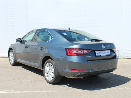 2017 Skoda Superb ACT III, серый, 1870000 рублей, вид 5