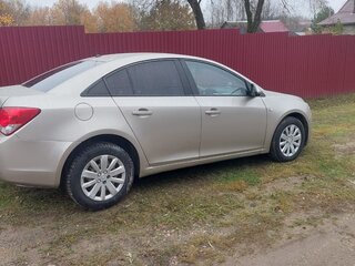 2011 Chevrolet Cruze I, бежевый, 450000 рублей, вид 2