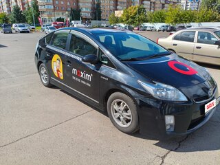 2010 Toyota Prius III (XW30), чёрный, 1100000 рублей, вид 2