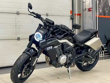 2025 Benda LFS 700, чёрный, 620000 рублей, вид 2