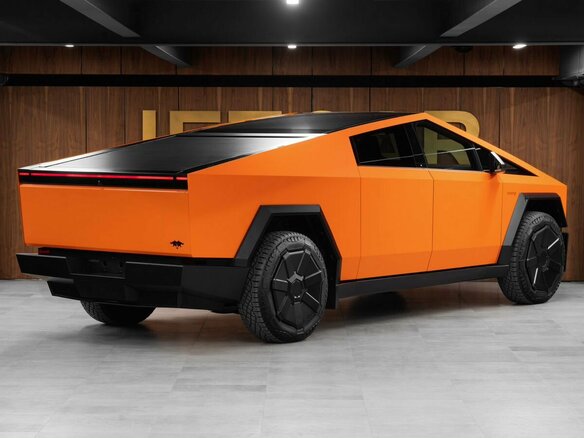 2024 Tesla Cybertruck Cyberbeast, оранжевый, 18500000 рублей - вид 9