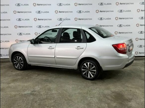 2026 Lada (ВАЗ) Granta I Рестайлинг, серебристый, 1310000 рублей - вид 5